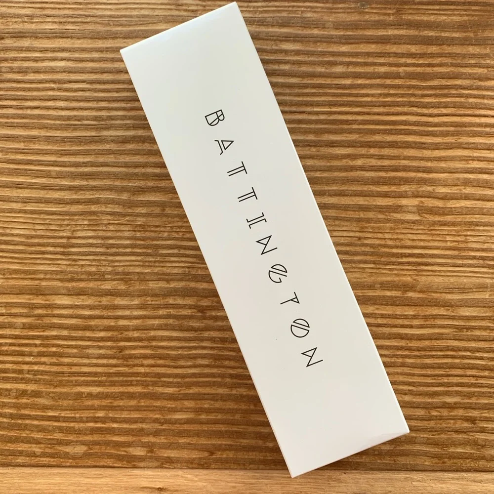 🎉HP x 2🎉 New 2 Battington Face Makeup Brushes